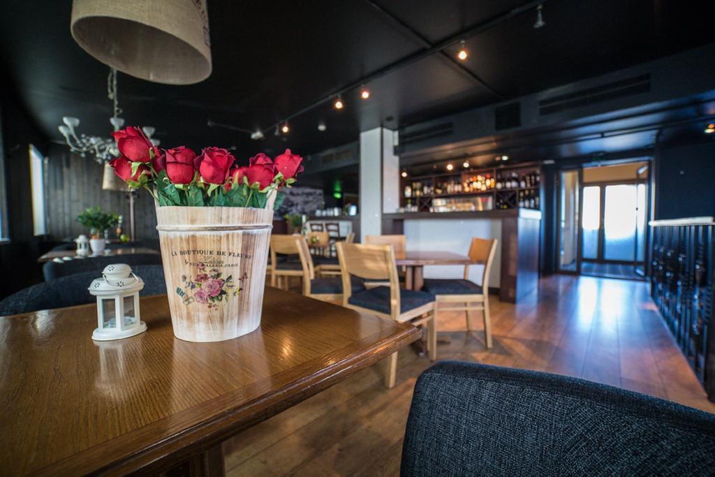 Park Hotel Tornio Buitenkant foto
